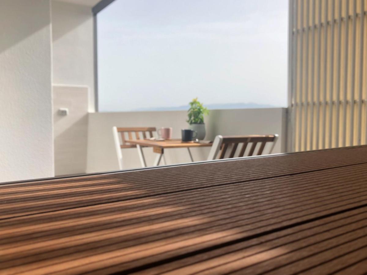 Suite Lighthouse กาญารี ภายนอก รูปภาพ