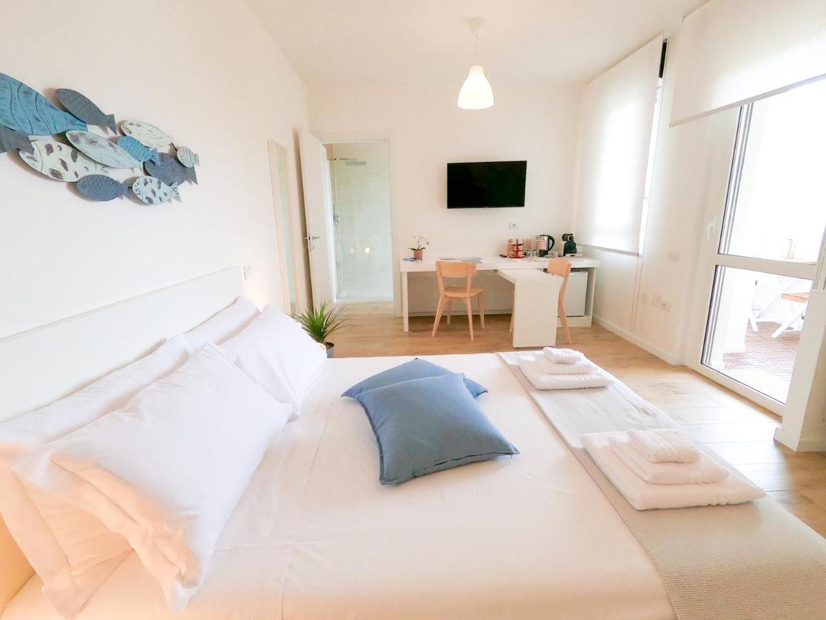 Suite Lighthouse กาญารี ภายนอก รูปภาพ