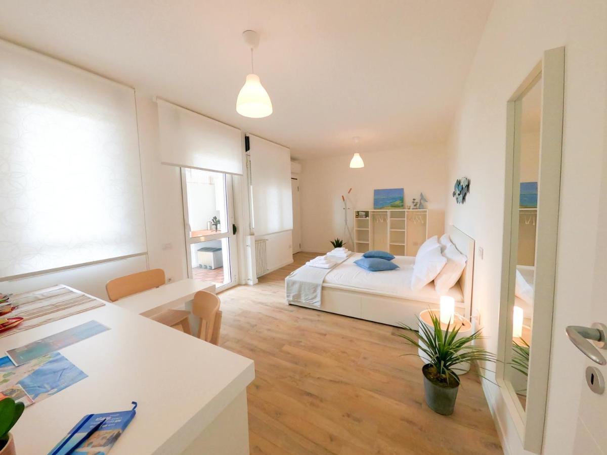 Suite Lighthouse กาญารี ภายนอก รูปภาพ